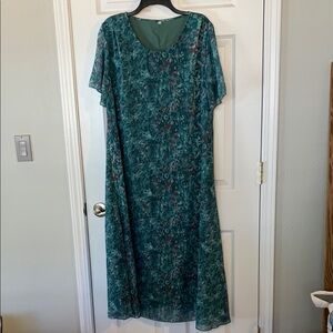 Abstract Floral Green Maxi Dress
